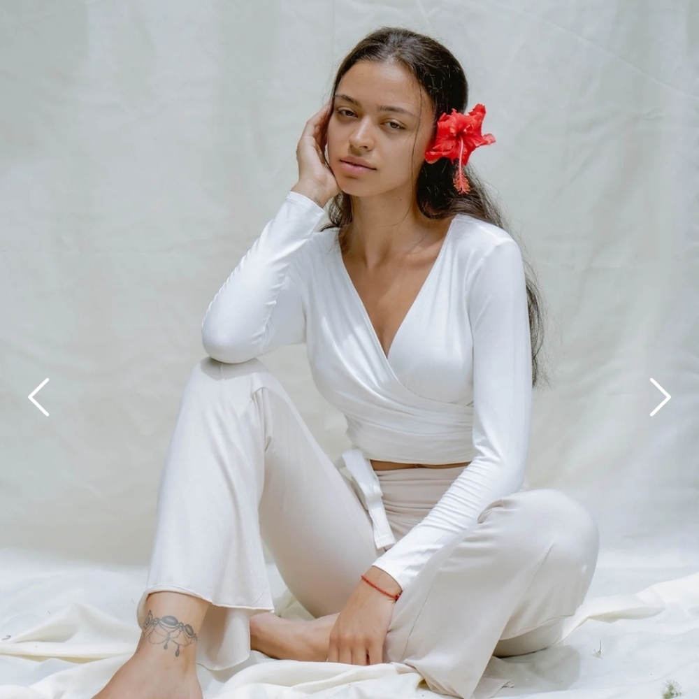 Indigo Luna Agni Wrap Top - Picture 3 of 4